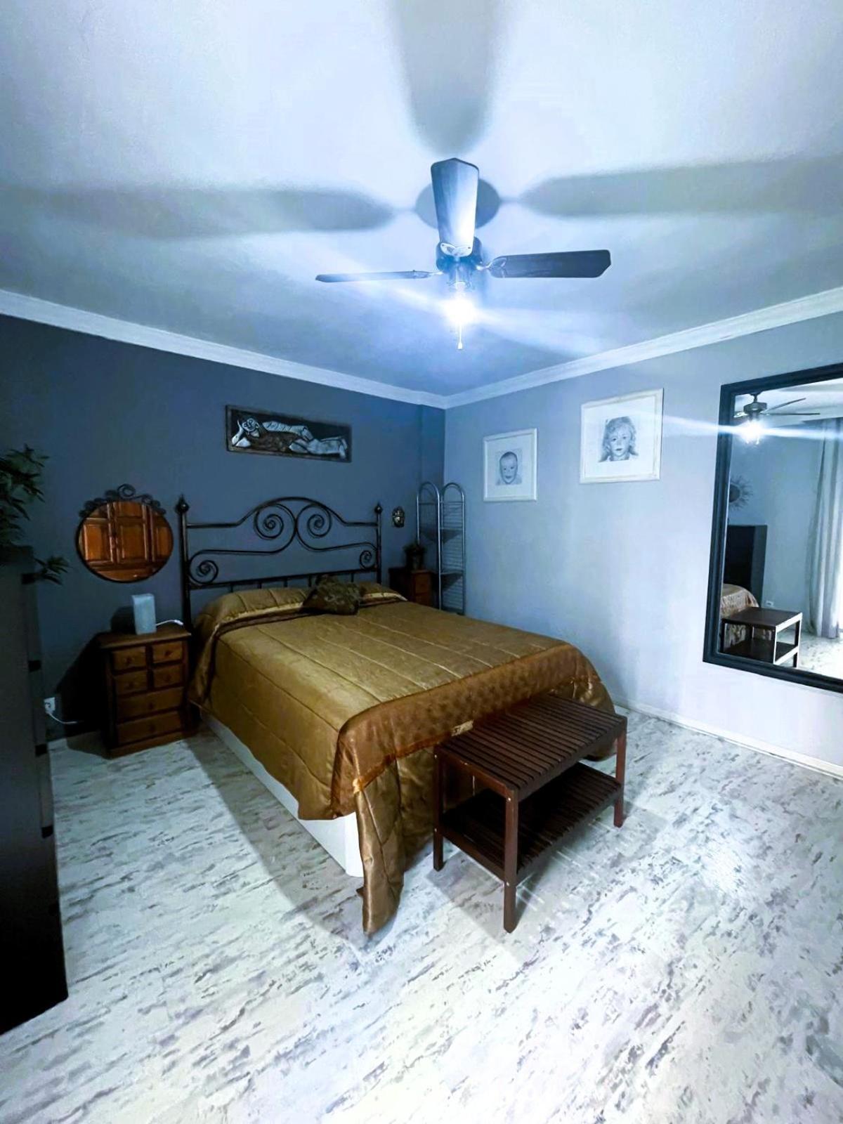 Casa La Tapita Apartment มาร์เบยา ภายนอก รูปภาพ